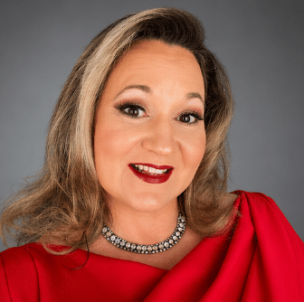 Carolyn Hunter